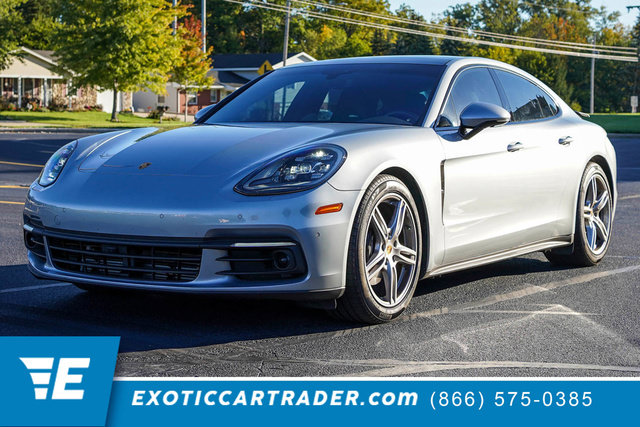 Used 2020 Porsche Panamera RWD image 1