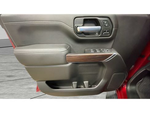 Used 2021 GMC Sierra 1500 SLT AWD/4WD image 10