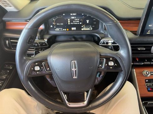 Used 2020 Lincoln Aviator Reserve w/ Class IV Trailer Tow Package AWD/4WD image 14