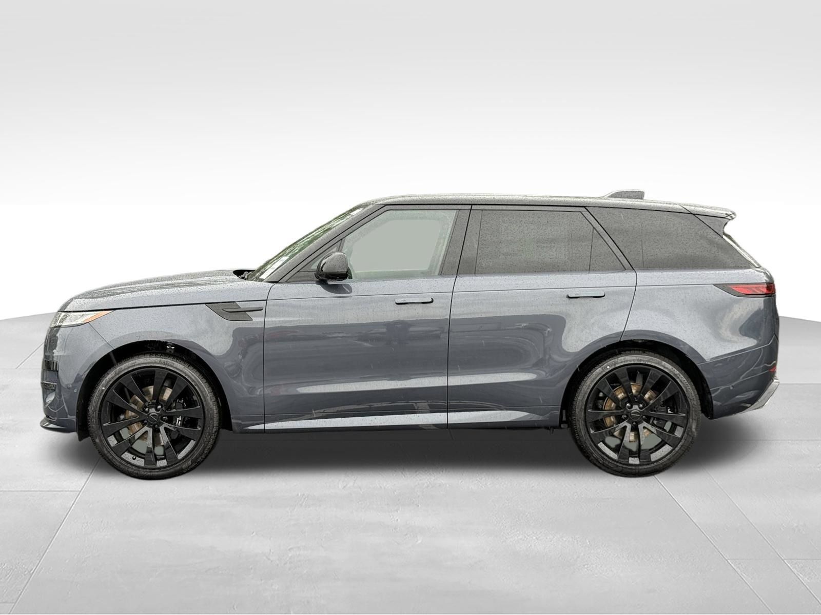 New 2027 Land Rover Range Rover Sport Dynamic SE AWD/4WD image 2