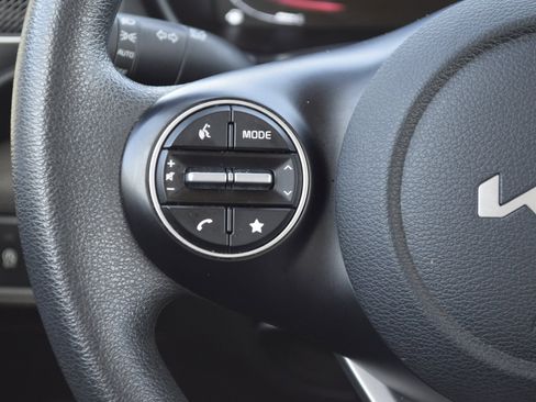 Used 2024 Kia Soul LX w/ Option Group 015 image 12