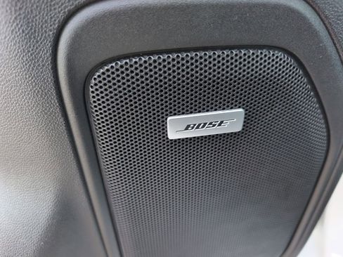 Used 2021 GMC Sierra 1500 SLT w/ SLT Convenience Package image 19