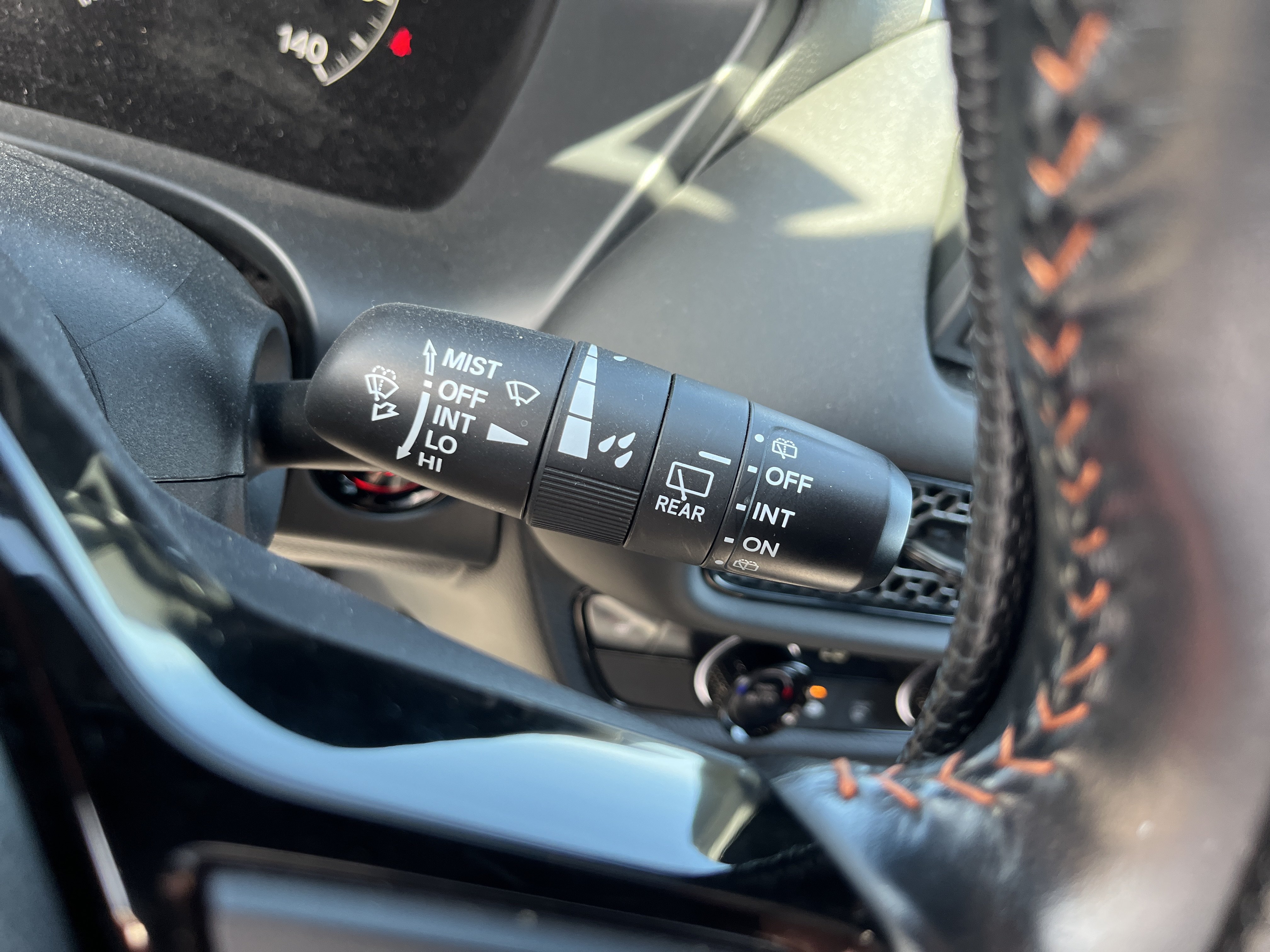 Used 2025 Honda HR-V Sport image 25