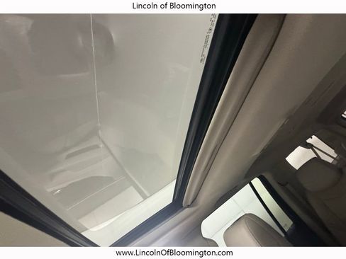 Used 2018 Cadillac Escalade ESV Luxury image 72