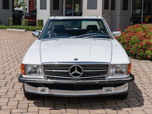 Used 1987 Mercedes-Benz 560 SL image 19