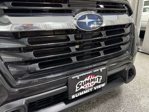 Used 2023 Subaru Ascent Limited image 30