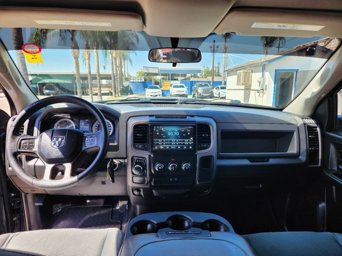 Used 2014 RAM 1500 Express RWD image 22