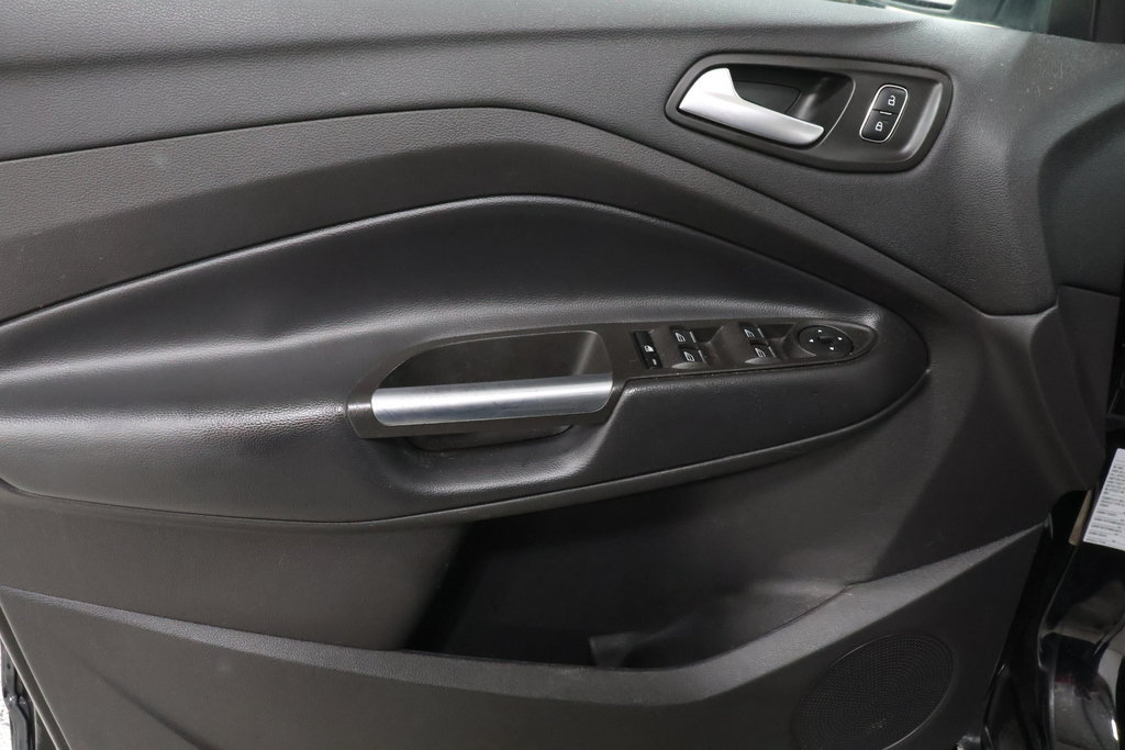 Used 2019 Ford Escape SEL AWD/4WD image 17