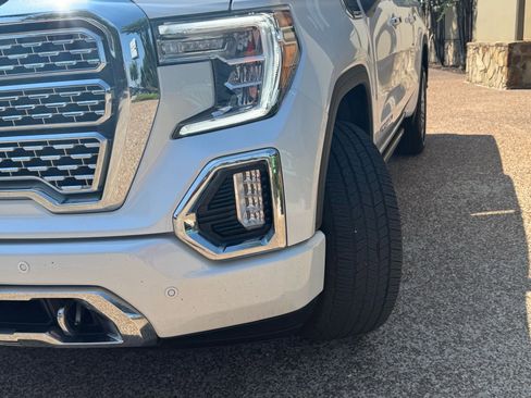Used 2021 GMC Sierra 1500 Denali w/ Denali Ultimate Package image 3