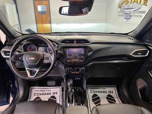 Used 2023 Chevrolet TrailBlazer ACTIV w/ Sun and Liftgate Package image 21