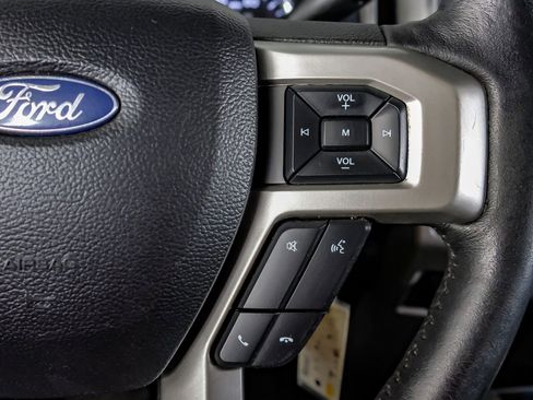 Used 2021 Ford F350 Lariat w/ Chrome Package image 18