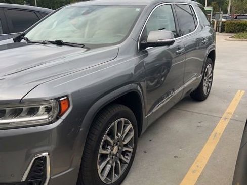Used 2021 GMC Acadia Denali w/ Denali Technology Package FWD image 1