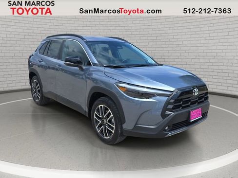 New 2026 Toyota Corolla Cross XLE image 3