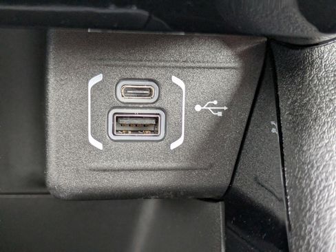 New 2026 Jeep Compass Latitude w/ Sun and Sound Group image 24