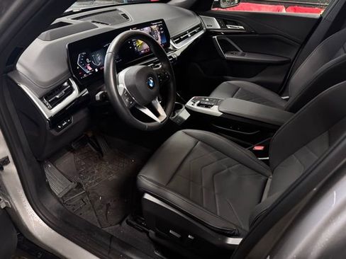 Used 2023 BMW X1 xDrive28i w/ Premium Package image 18