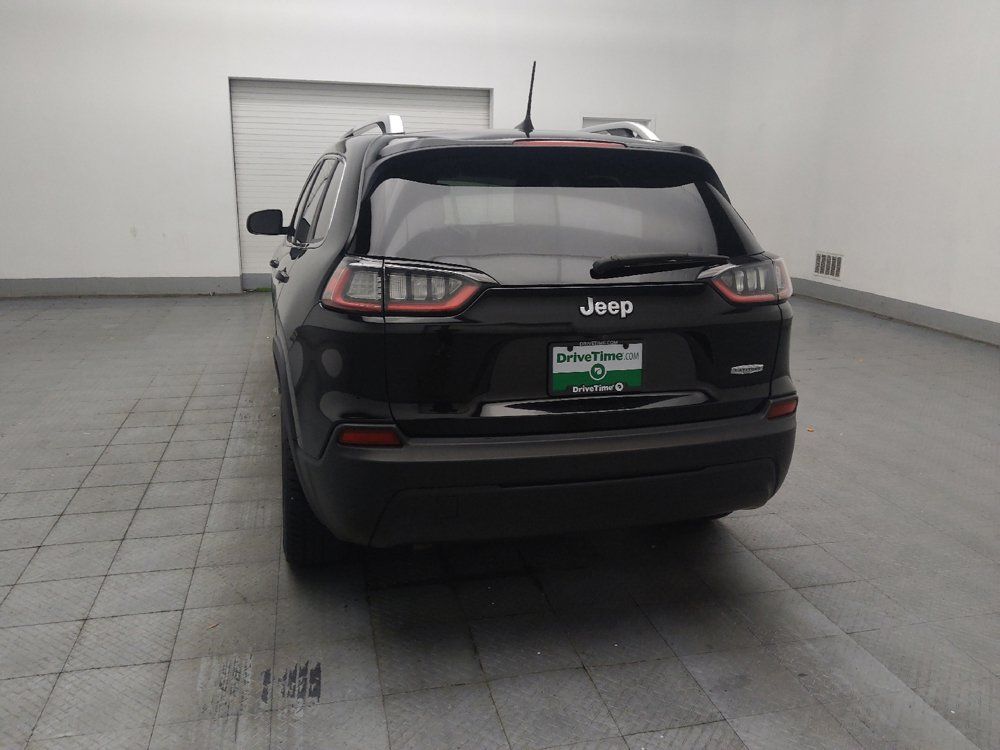 Used 2019 Jeep Cherokee Latitude Plus w/ Comfort/Convenience Group FWD image 6