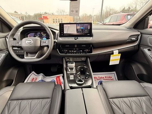 New 2026 Nissan Rogue Platinum w/ Tech Package AWD/4WD image 21