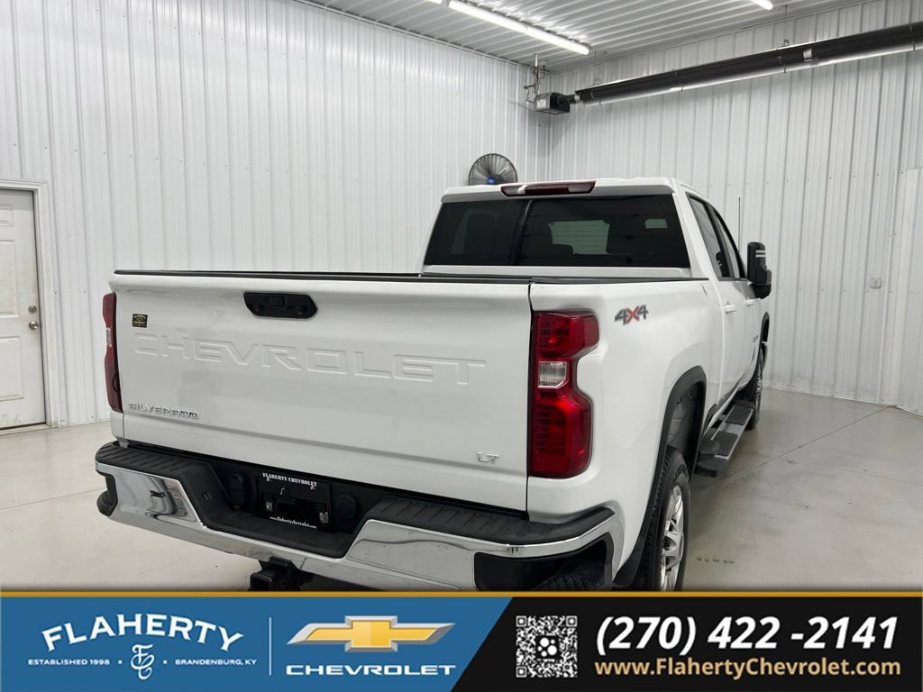 Used 2025 Chevrolet Silverado 2500 LT w/ Convenience Package AWD/4WD image 3