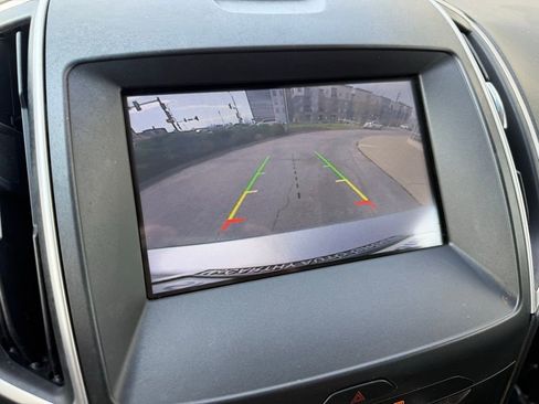 Used 2017 Ford Edge SEL w/ Equipment Group 201A image 5