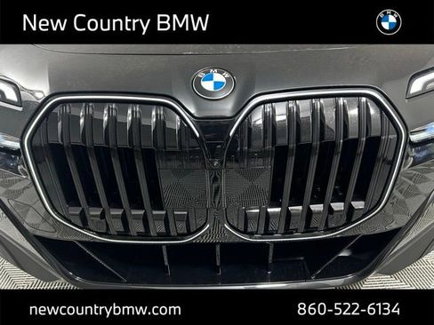 New 2026 BMW 760i xDrive w/ Premium Package image 29