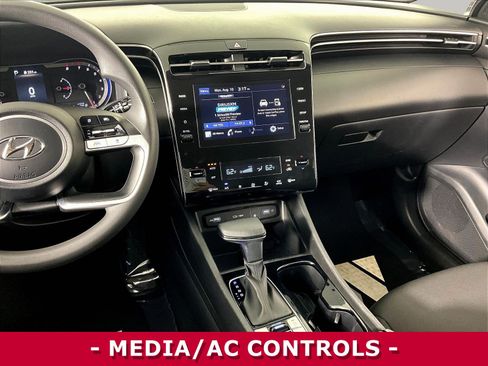 Used 2024 Hyundai Tucson SEL FWD image 9