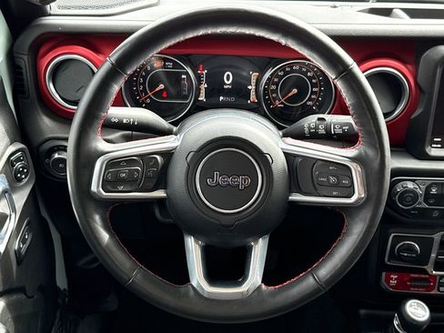 Used 2023 Jeep Wrangler Unlimited Rubicon w/ Cold Weather Group image 15