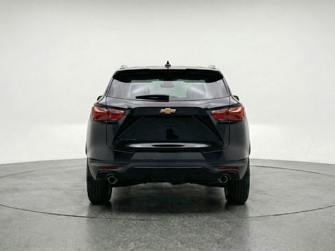 Used 2025 Chevrolet Blazer LT FWD image 7