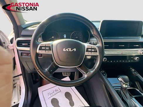 Used 2022 Kia Telluride SX w/ Towing Package image 14