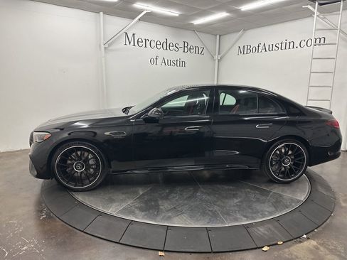 New 2026 Mercedes-Benz E 53 AMG e 4MATIC Sedan image 4