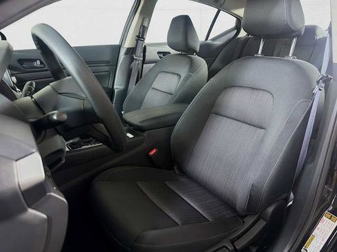 Certified 2025 Nissan Altima 2.5 S FWD image 16