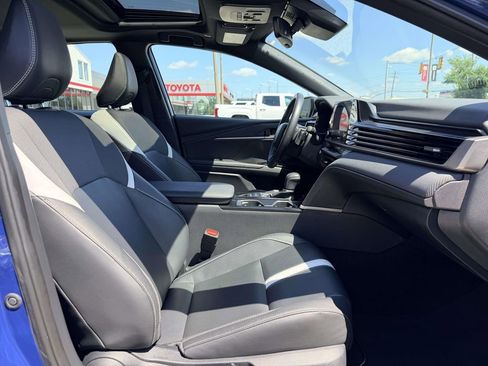 Certified 2025 Toyota Camry SE w/ Convenience Package FWD image 14
