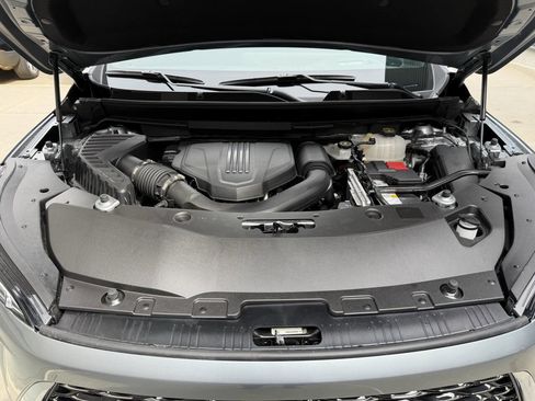 Used 2025 Buick Enclave Avenir w/ Trailering Package, 5000 lbs. image 39