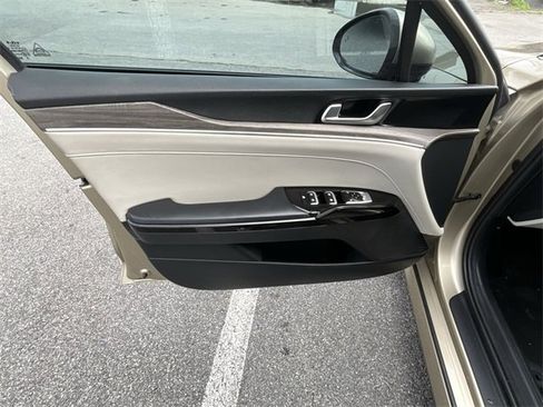 Used 2022 Kia K5 EX image 6