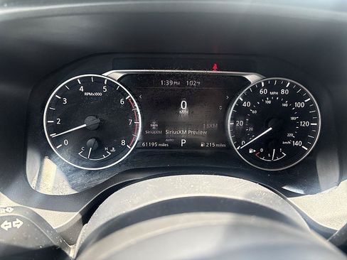 Certified 2024 Nissan Rogue SV AWD/4WD image 18