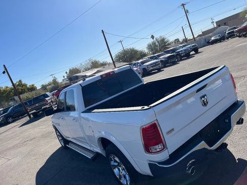 Used 2017 RAM 1500 Laramie image 50