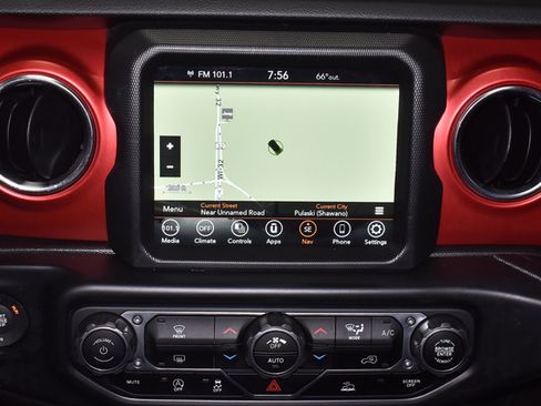 Used 2021 Jeep Wrangler Unlimited Rubicon w/ Uconnect 4C Nav & Sound Group AWD/4WD image 27
