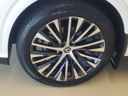 Used 2023 Lexus RX 350 Premium Plus w/ Cold Area Package AWD/4WD image 6