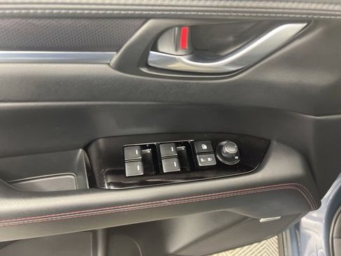 Used 2025 MAZDA CX-5 Carbon Edition image 13