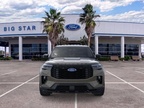 New 2026 Ford Explorer ST-Line w/ ST-Line Street Pack RWD image 7