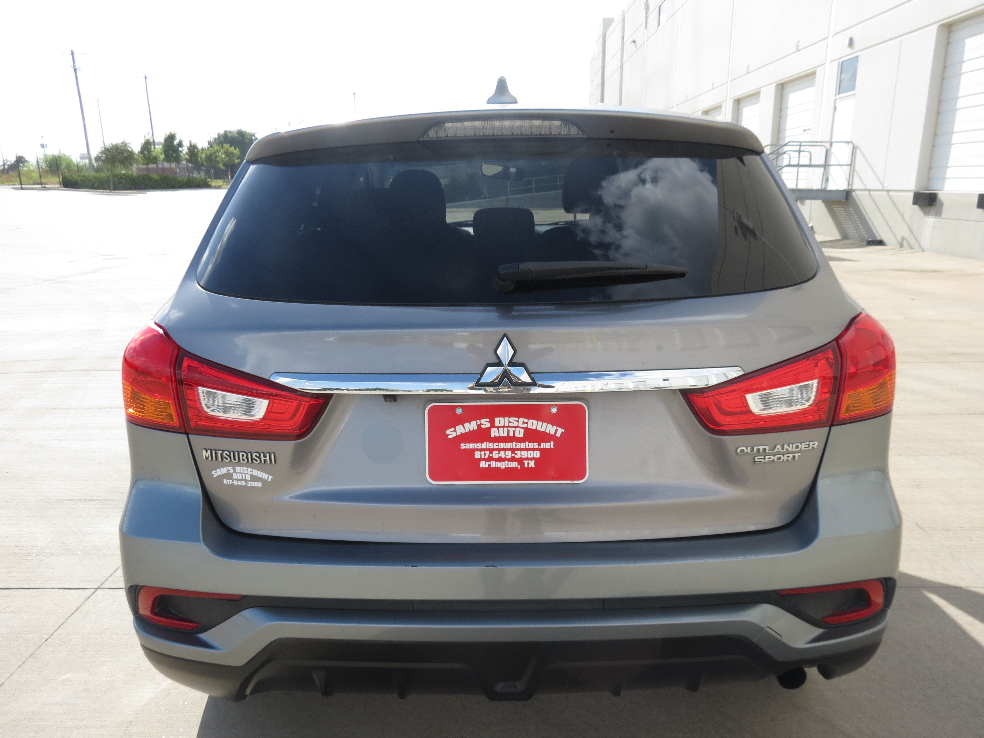 Used 2019 Mitsubishi Outlander Sport ES FWD image 7