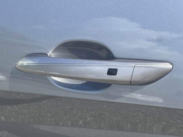 Certified 2025 Hyundai Elantra SEL FWD image 41