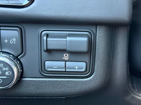 Certified 2026 GMC Yukon AT4 Ultimate AWD/4WD image 40