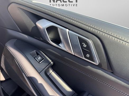 Used 2024 BMW X5 xDrive40i w/ Parking Assistance Package image 36