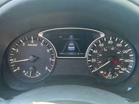 Used 2016 Nissan Altima 2.5 SR image 16