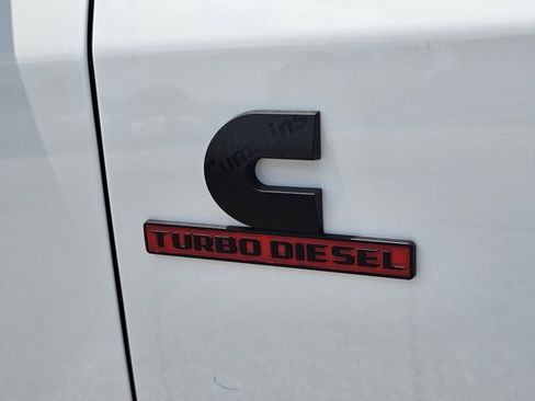 New 2026 RAM 3500 Tradesman AWD/4WD image 18
