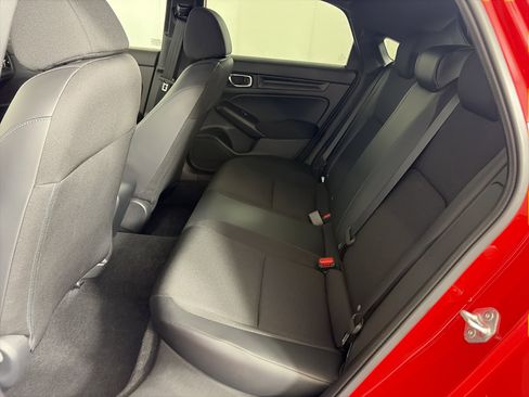 Used 2023 Honda Civic Sport image 7