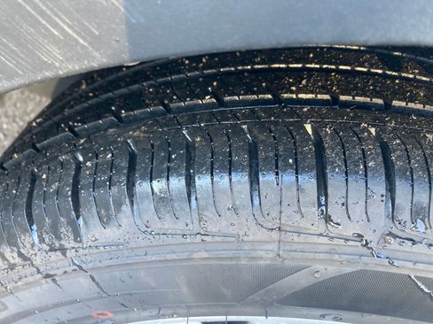 Used 2019 Ford Escape SE image 36