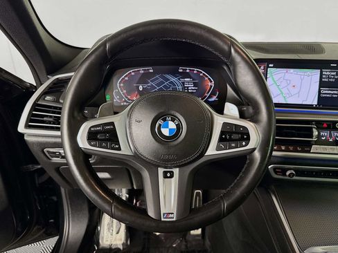Used 2022 BMW X6 xDrive40i w/ M Sport Package AWD/4WD image 11