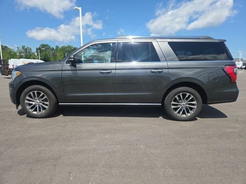 Used 2018 Ford Expedition Max Limited RWD image 17