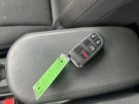 Used 2019 Jeep Renegade Altitude w/ Quick Order Package 2XM image 28